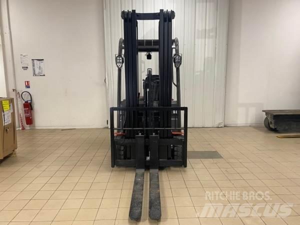 Manitou ME320 Tereptargonca