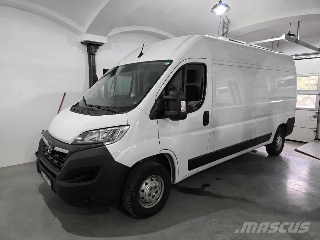 Opel Movano Transporterek