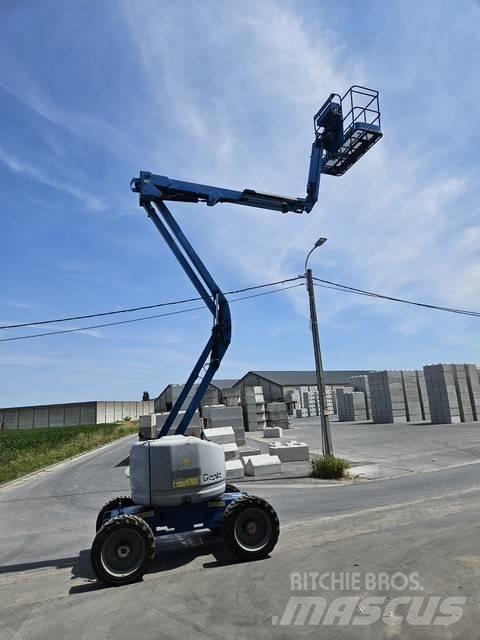 Genie Z 45/25 J RT Karos emelők