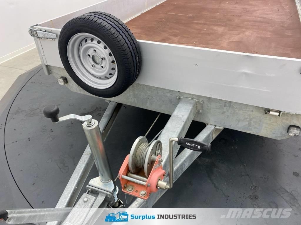 Eduard P4 Platós / Ponyvás pótkocsik