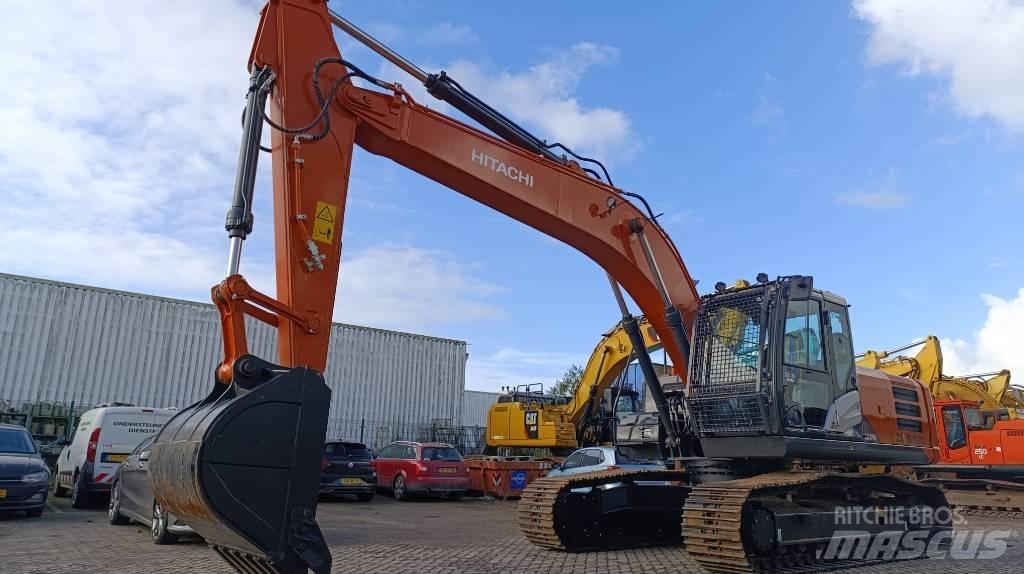 Hitachi ZX 220 LC Lánctalpas kotrók