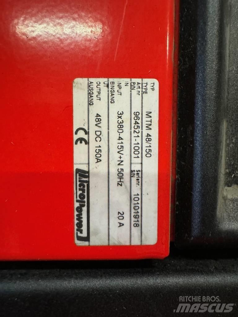 BT LRE 300 Alacsony emelőkocsi