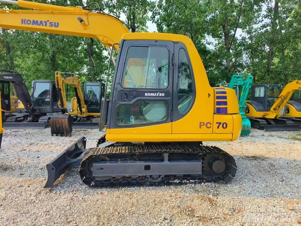 Komatsu PC 70-7 Lánctalpas kotrók