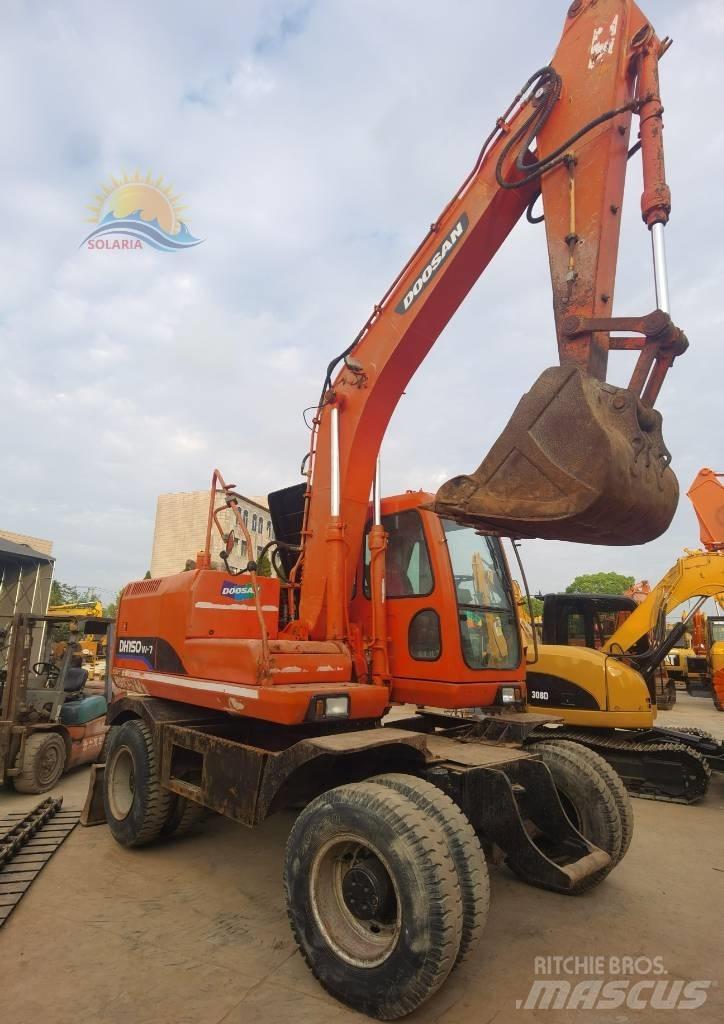 Doosan DH 150 W-7 Gumikerekes kotrók