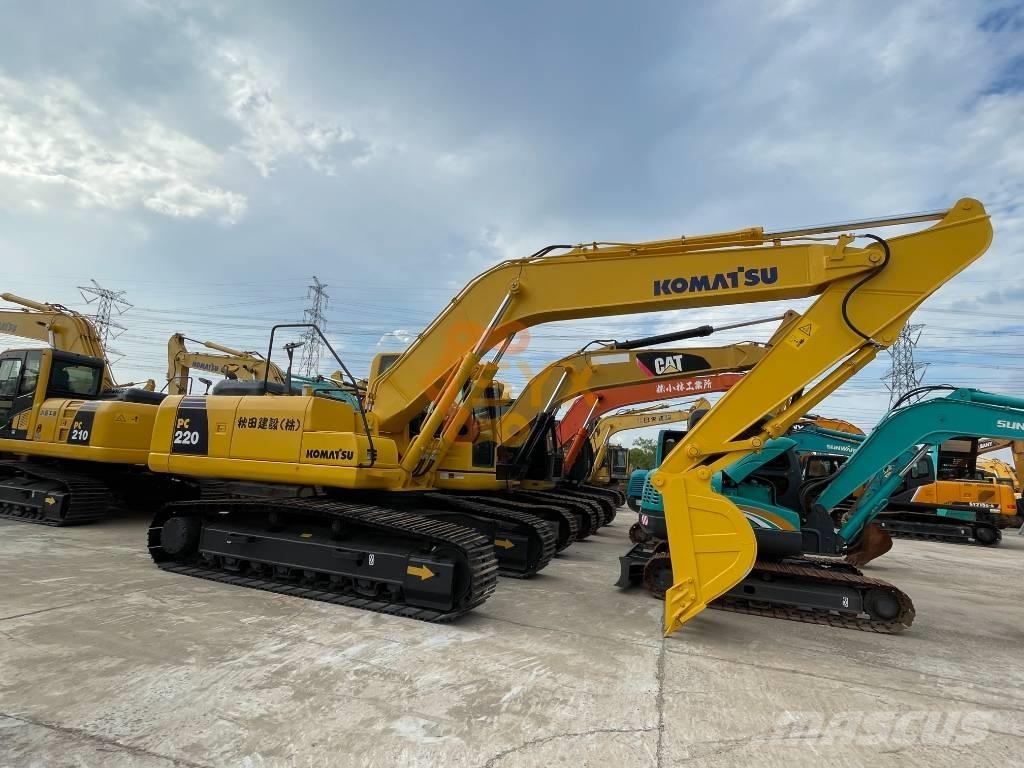 Komatsu PC 220-8M0 Lánctalpas kotrók