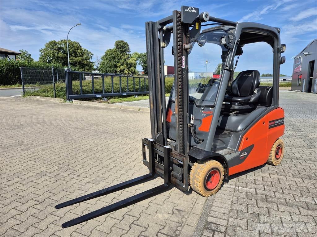 Linde H20T-01 Gázüzemű targoncák