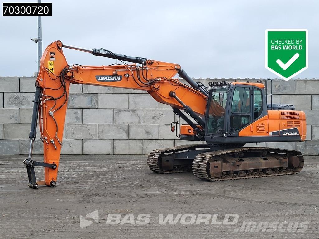 Doosan DX225 LC-5 Lánctalpas kotrók
