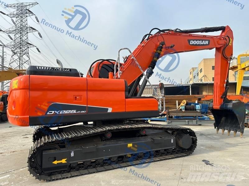 Doosan DX 225 LC-9C Lánctalpas kotrók