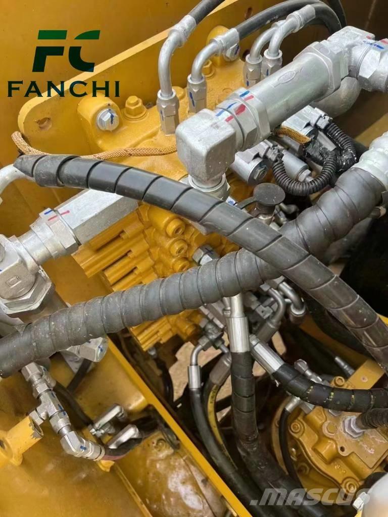 CAT 307 Lánctalpas kotrók