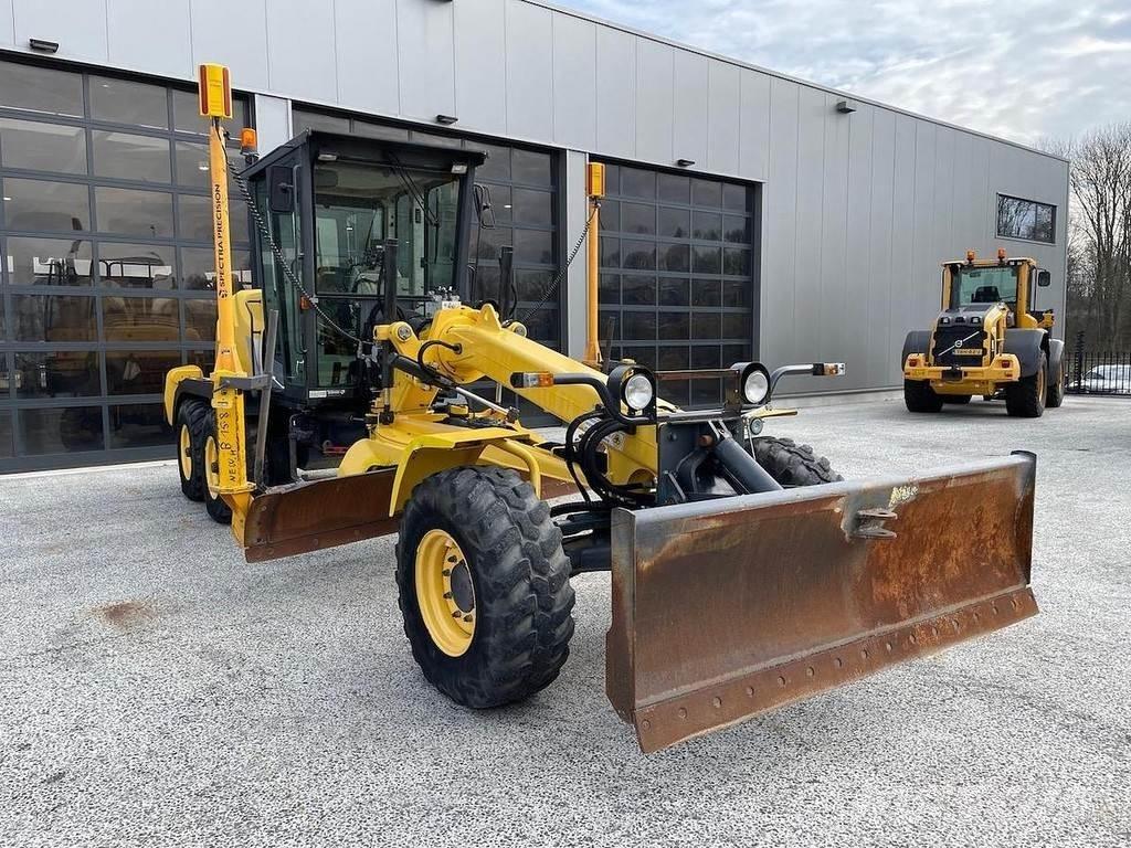 New Holland F106.6 Gréderek