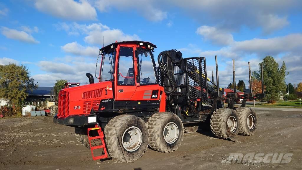 Komatsu 845 Kihordók