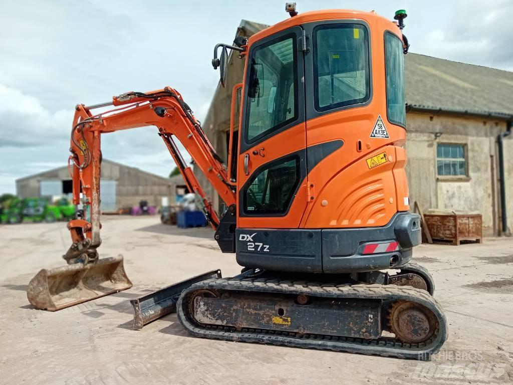 Doosan DX 27 Z Mini kotrók < 7t
