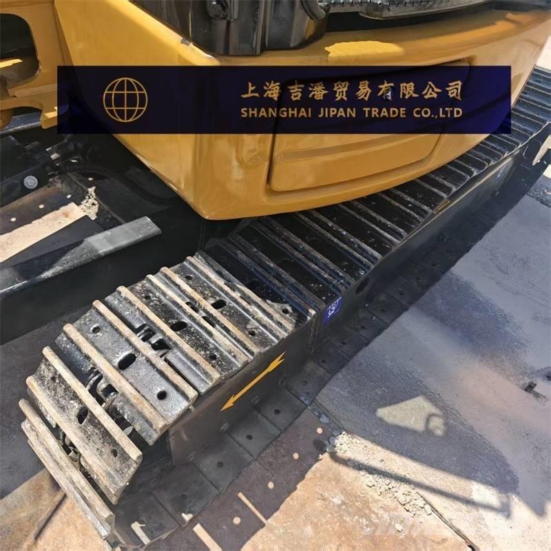 CAT 303.5 E Mini kotrók < 7t