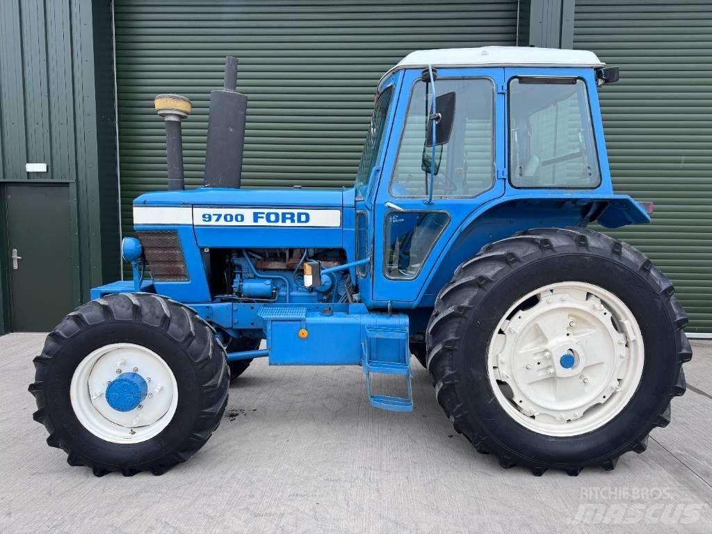 Ford 9700 Traktorok