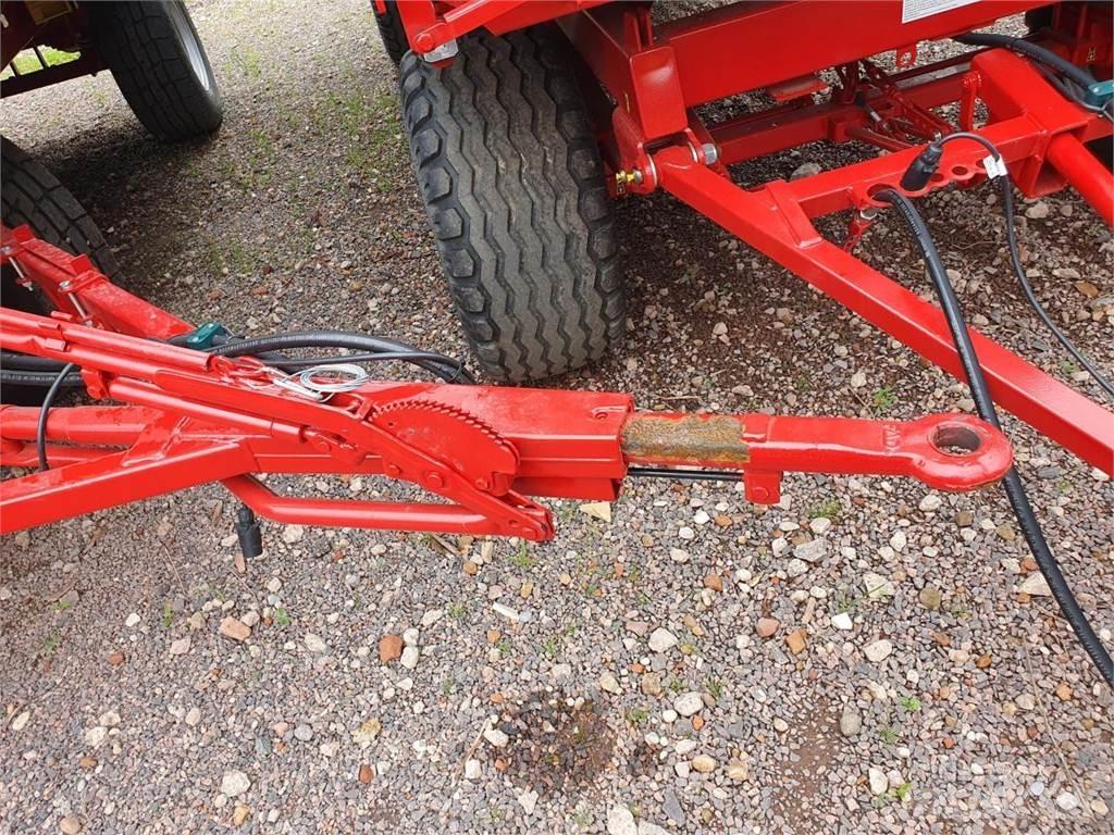 Farmtech ZDK 800 Billenő pótkocsik