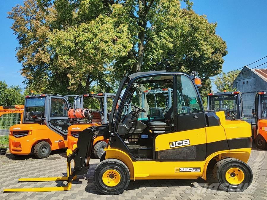 JCB TLT35D 4x4 Teleszkópos rakodók