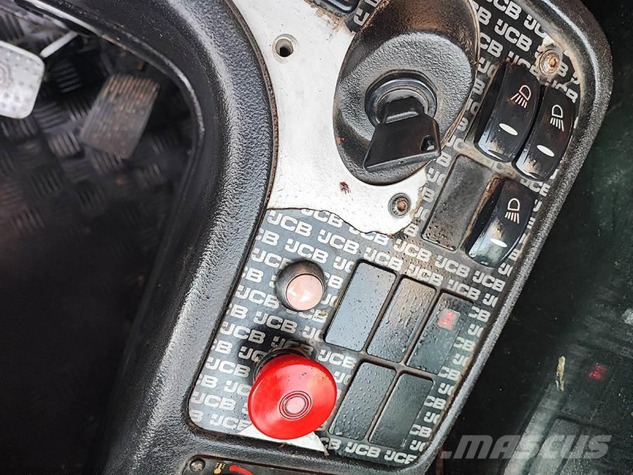 JCB TLT35D 4x4 Teleszkópos rakodók