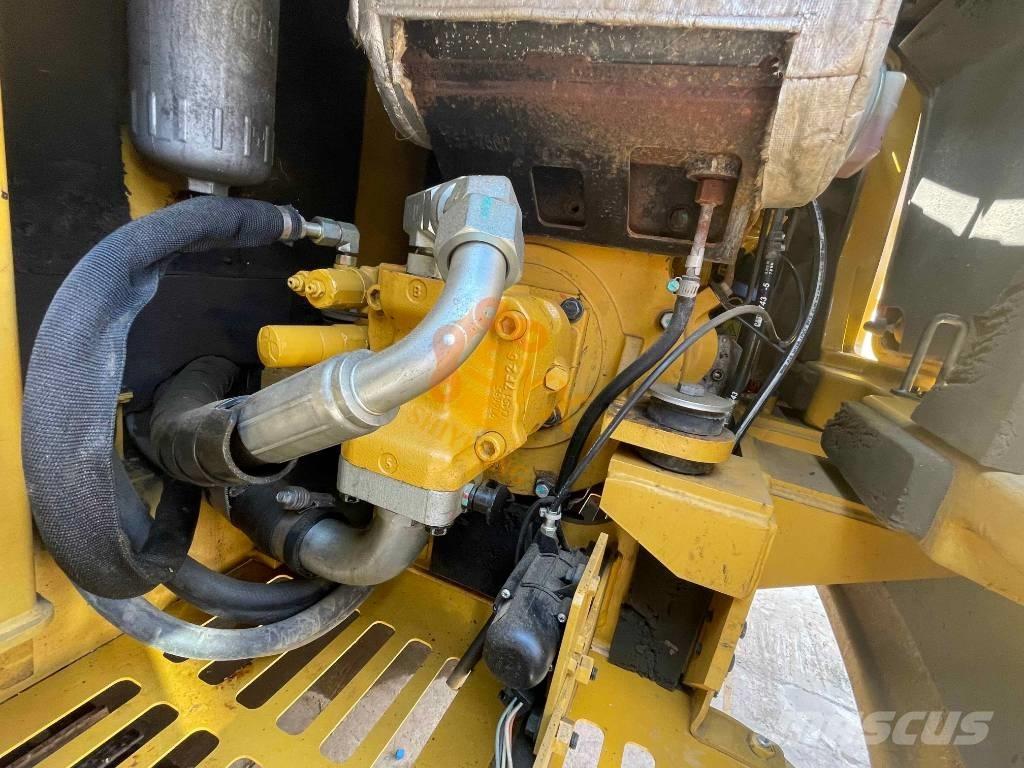 CAT 305.5 E 2 Mini kotrók < 7t