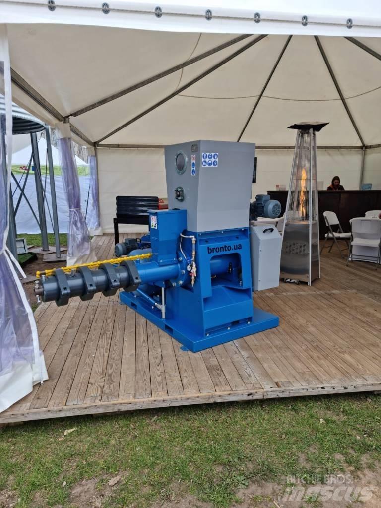 Bronto RP-500 Termény feldolgozó/tároló berendezések - Egyebek