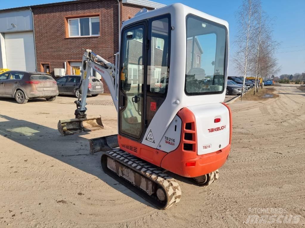 Takeuchi TB 216 Mini kotrók < 7t