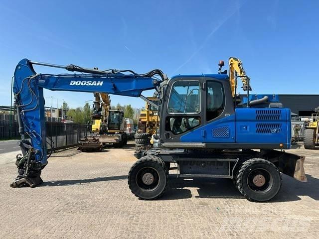 Doosan DX 170 W Gumikerekes kotrók