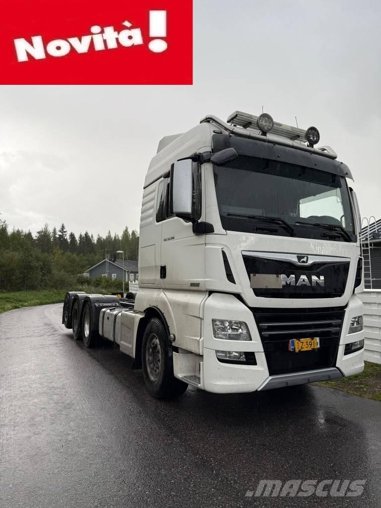 MAN TGX 32.580 Platós/Csörlős teherautók