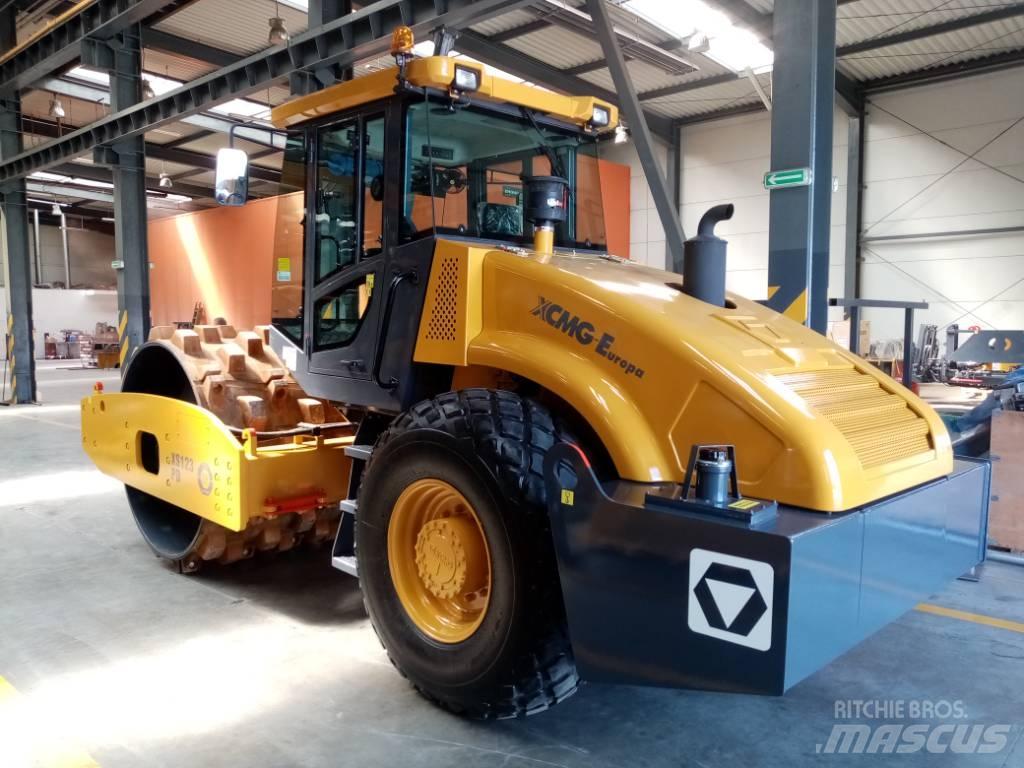XCMG XS123PD Egydobos hengerek