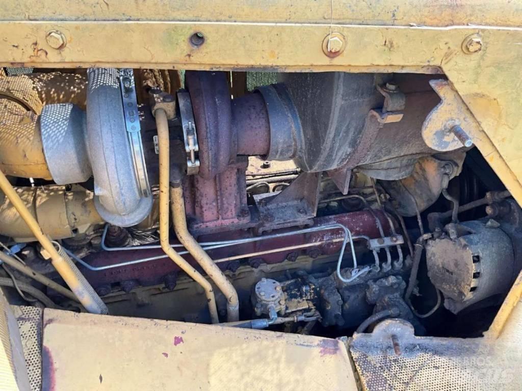 CAT D 7 G lánctalpas dózerek