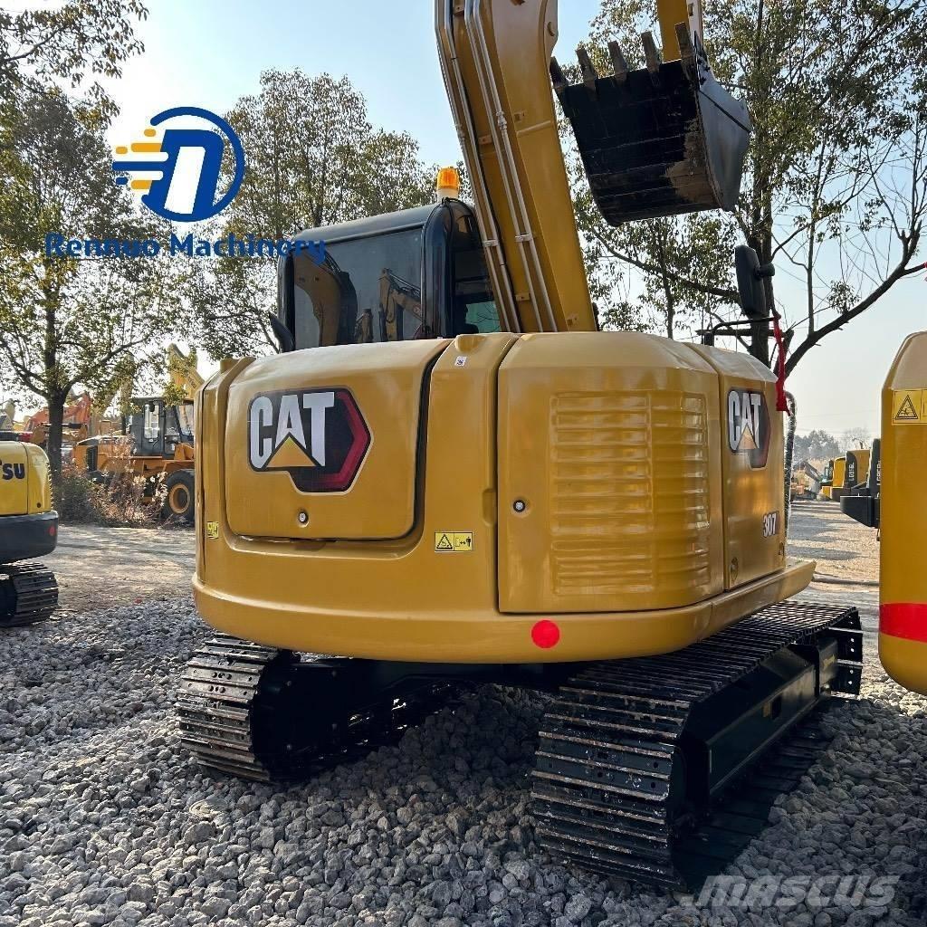 CAT 307E Mini kotrók < 7t