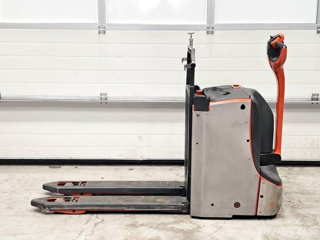 Linde T16L Alacsony emelőkocsi