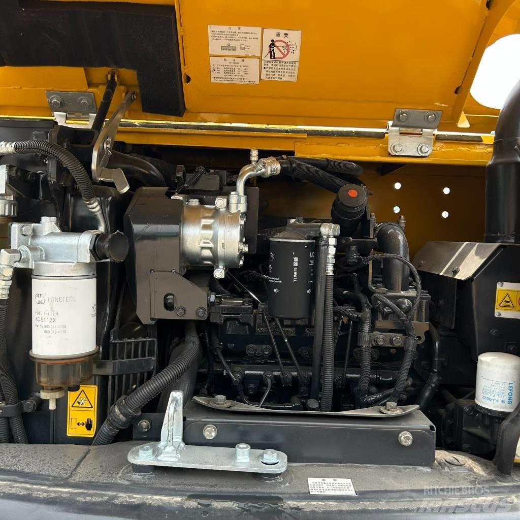 Komatsu 60-8 Lánctalpas kotrók