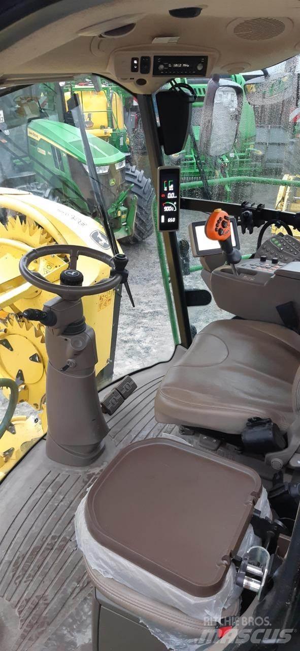 John Deere 8400i Önjáró szecskázók