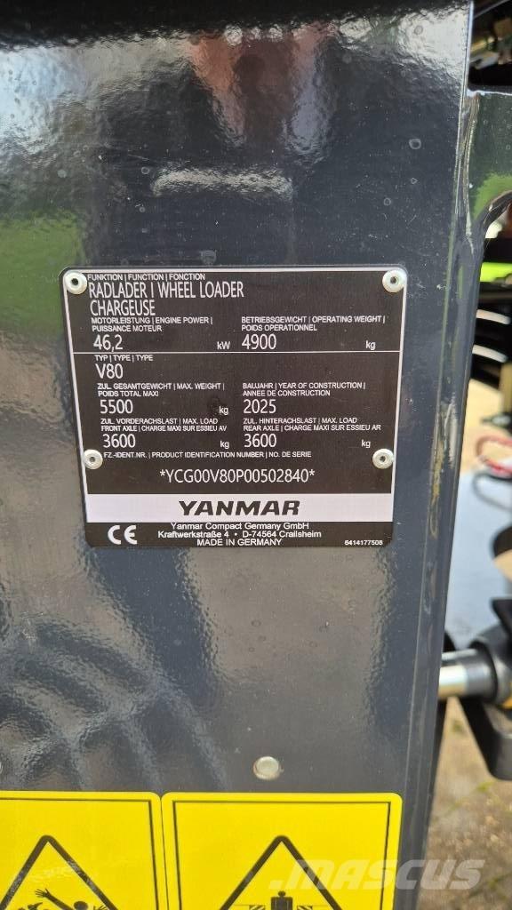 Yanmar V80/5 Gumikerekes homlokrakodók