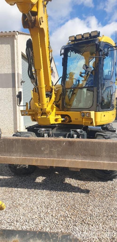 Komatsu PW98 MR10 Gumikerekes kotrók