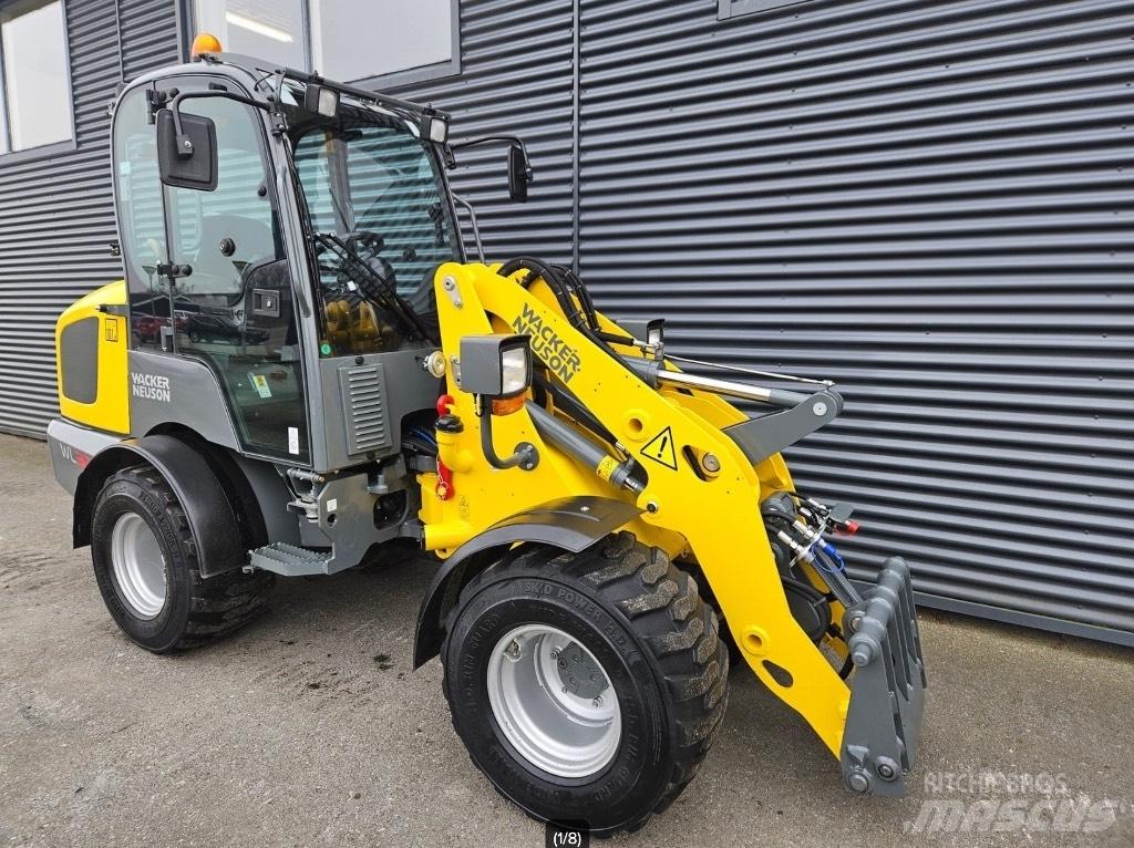 Wacker Neuson WL 32 Gumikerekes homlokrakodók
