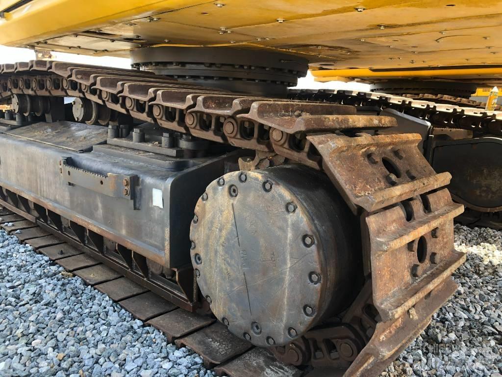 Komatsu 450 Lánctalpas kotrók