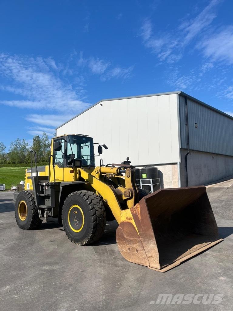 Komatsu WA 350-3 Gumikerekes homlokrakodók