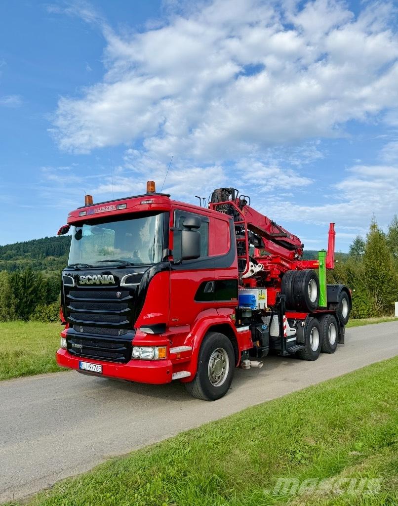 Scania R580 V8 6x4 Dobozos teherautók