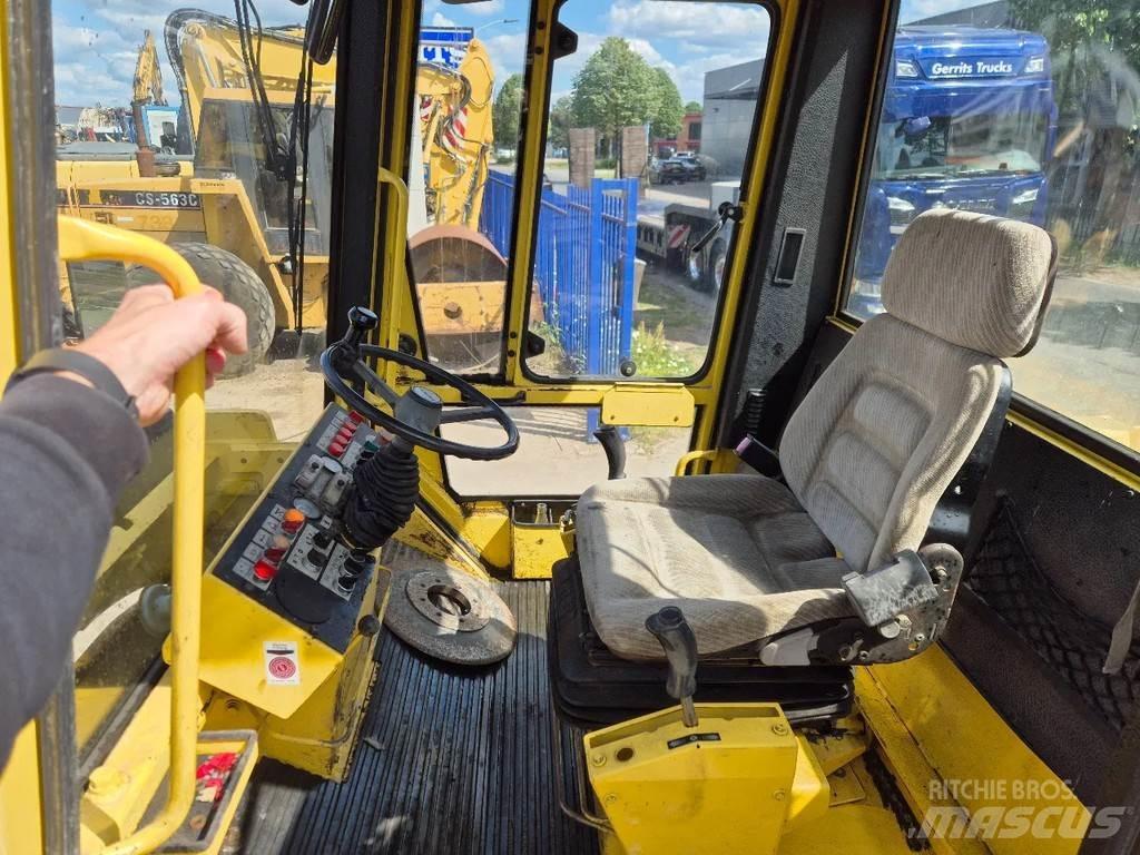 Bomag BW 144 AD-2 Ikerdobos hengerek