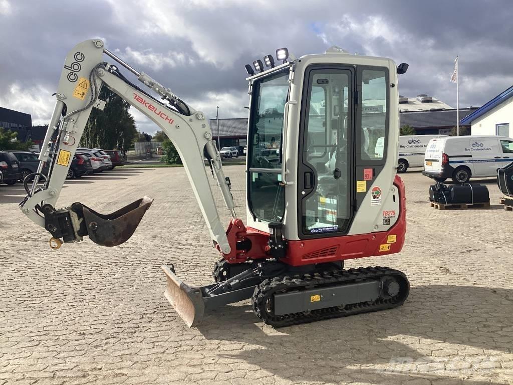 Takeuchi TB 216 Mini kotrók < 7t