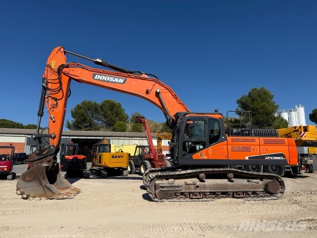 Doosan DX 380 LC Lánctalpas kotrók
