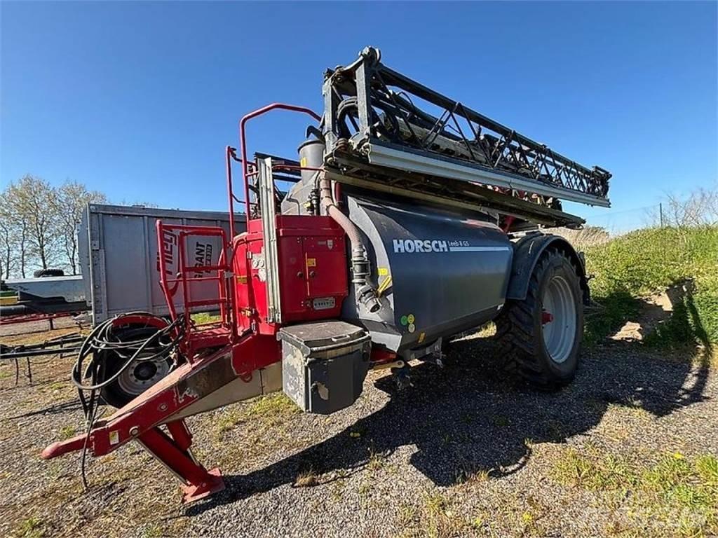 Horsch Leeb 8 GS Vontatott trágyaszórók