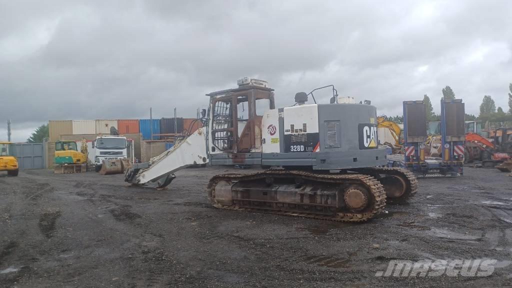 CAT 328 D L Lánctalpas kotrók