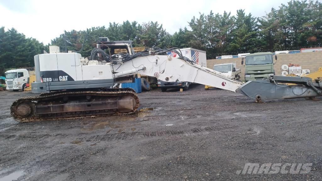 CAT 328 D L Lánctalpas kotrók
