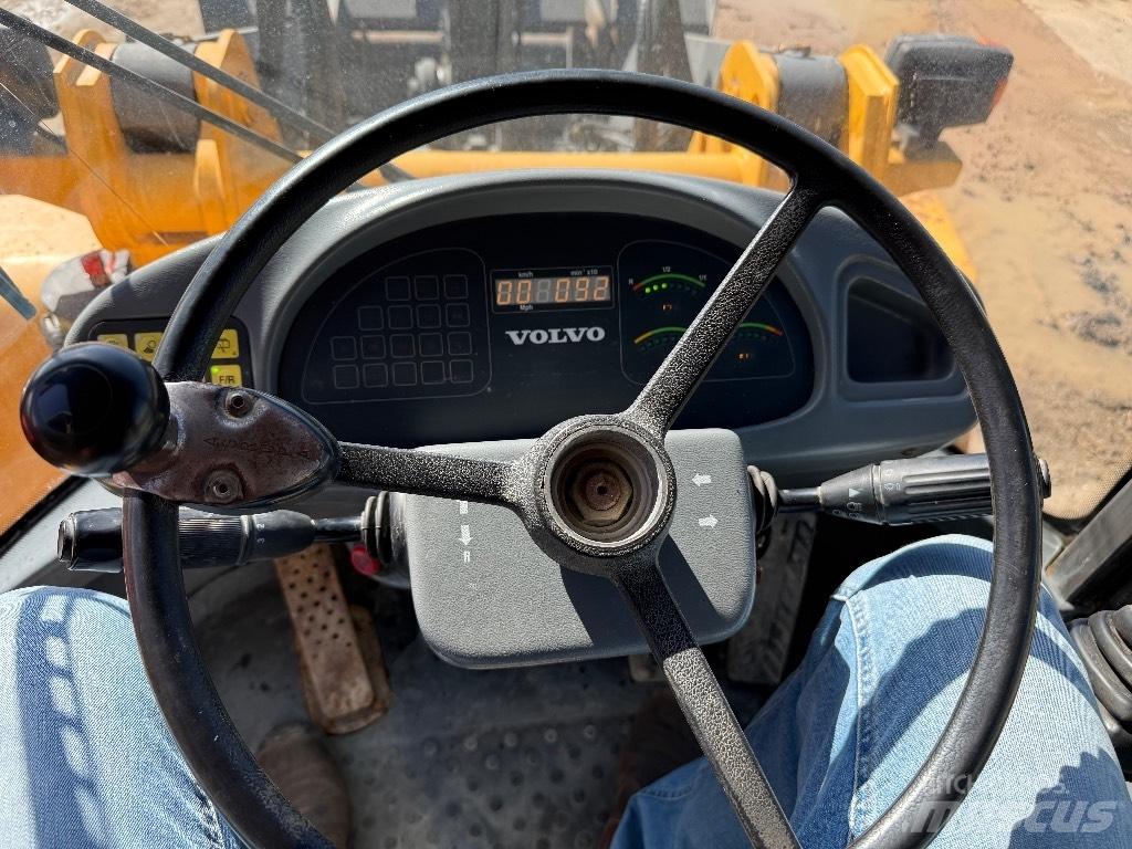 Volvo L 45 B Gumikerekes homlokrakodók
