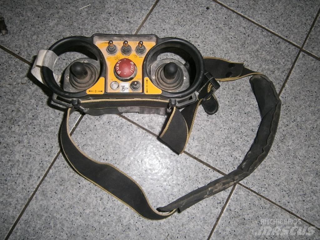 Bomag BMP 8500 Ikerdobos hengerek