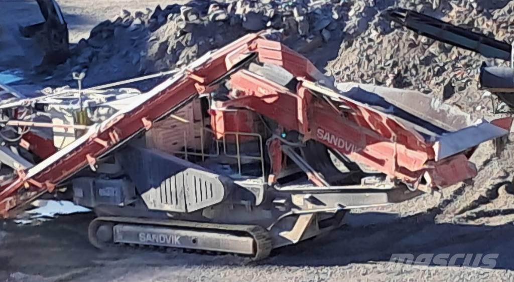 Sandvik QH 332 DDHS Mobil törőgépek