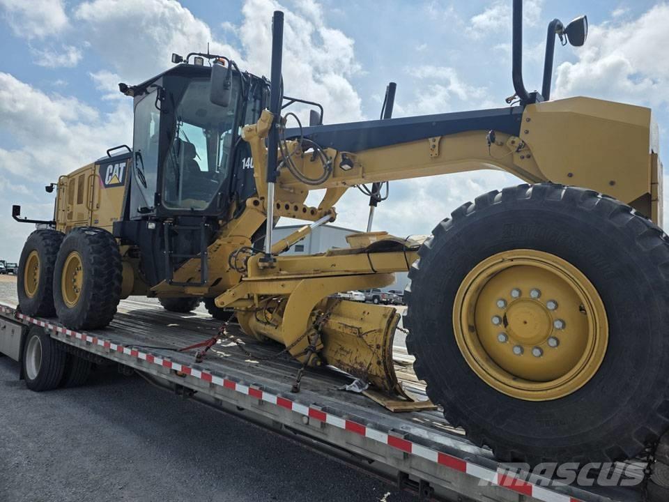 CAT 140 M 2 Gréderek