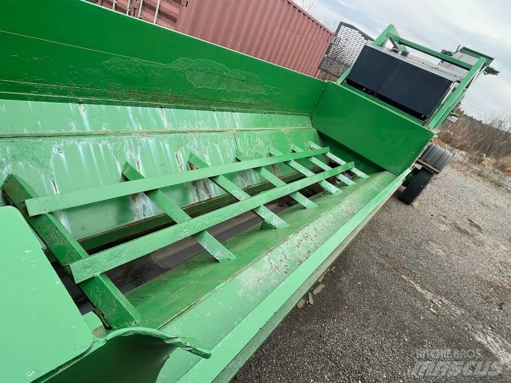 McCloskey UL4235 Konvejorok