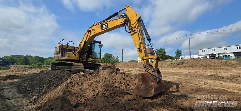 CAT 320 Lánctalpas kotrók